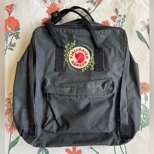 Fjallraven Kånken Embroidered Backpack